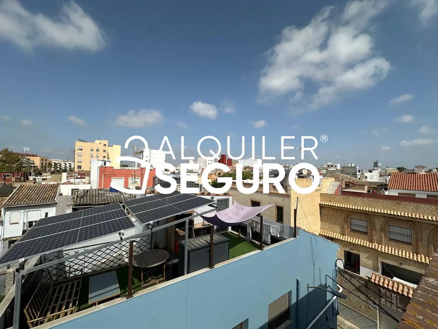 Vista exterior de Casa o xalet de lloguer en Massanassa amb Aire condicionat
