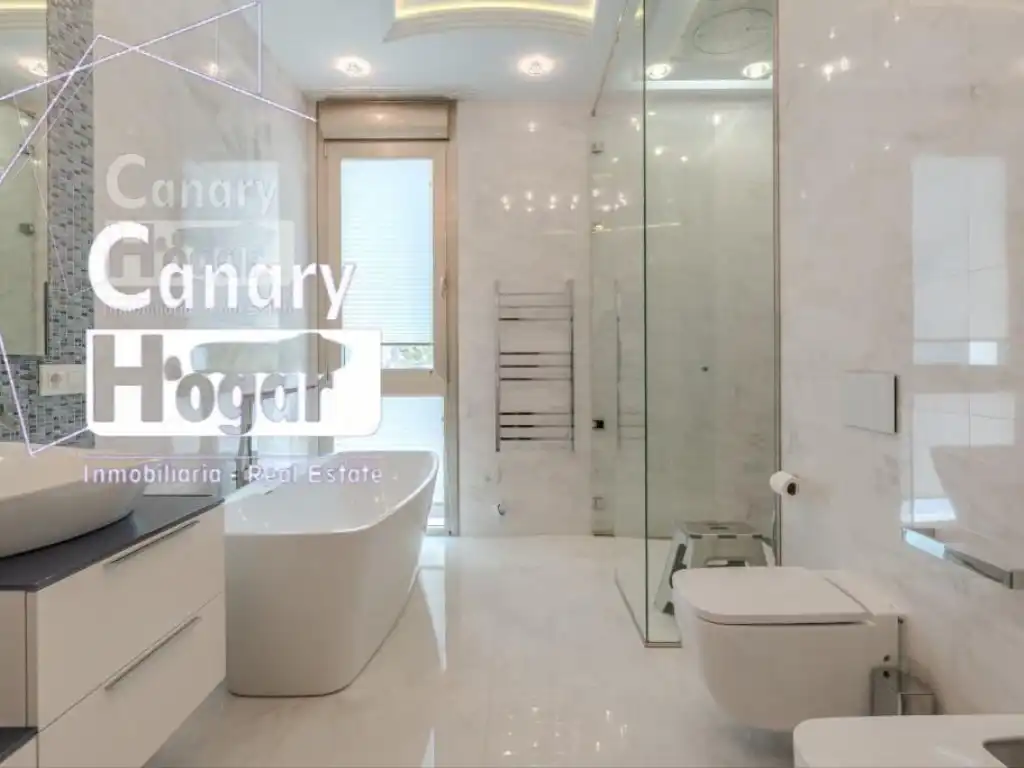 Bathroom of Houses for sale in Adeje  with Air Conditioner and Swimming Pool