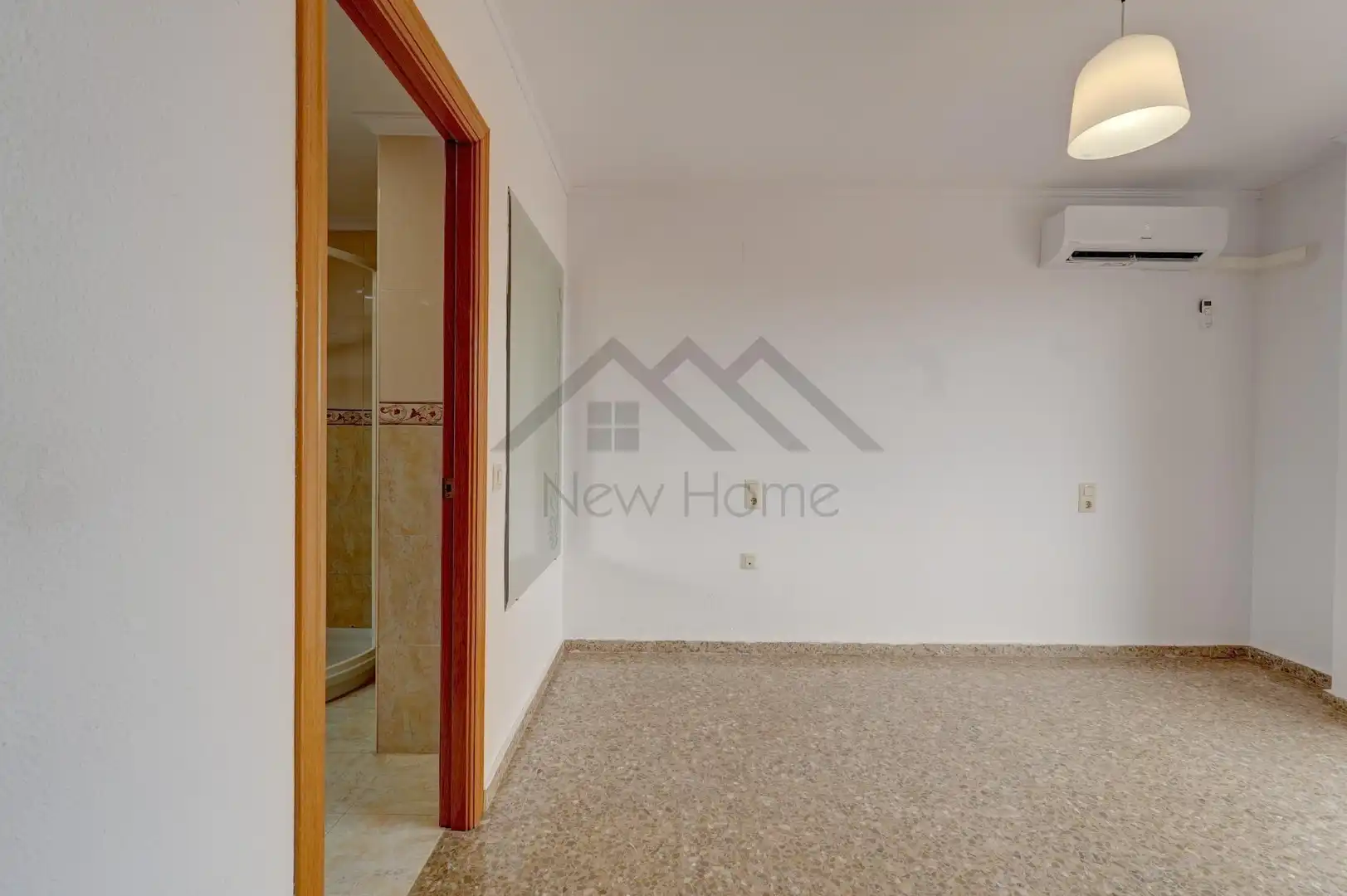 Flat for rent in La Pobla de Vallbona  with Heating, Terrace and Storage room