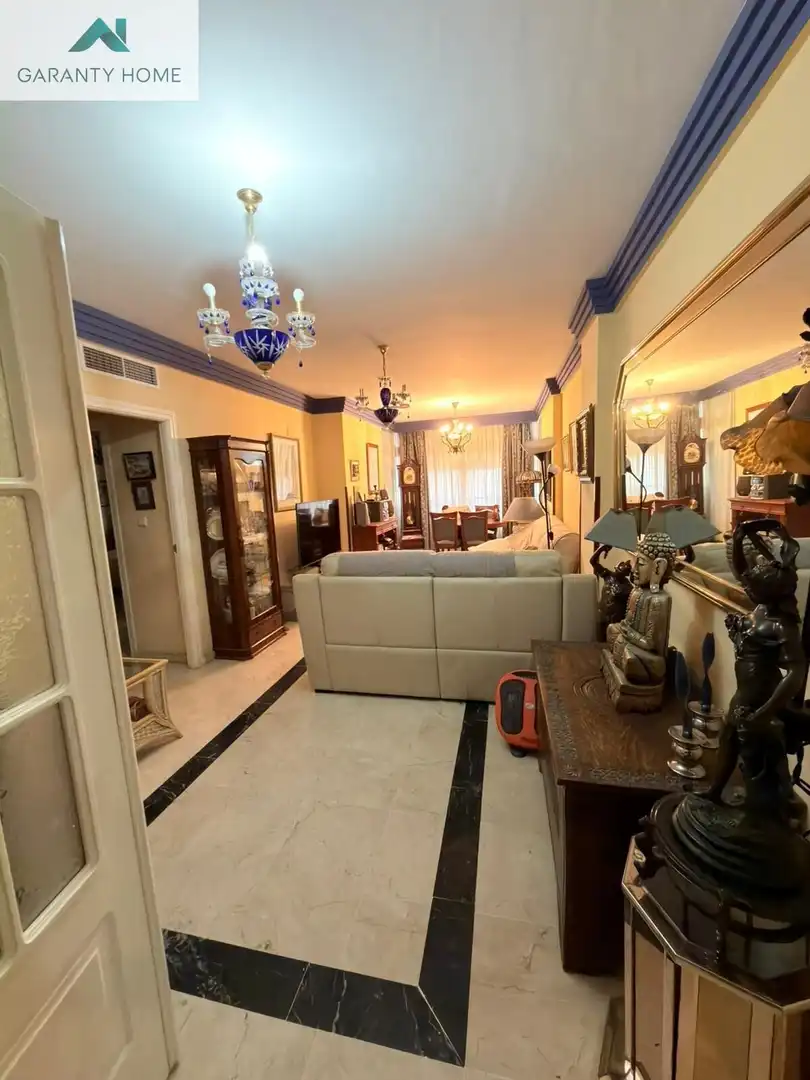 Sala de estar de Piso en venta en Marbella con Aire acondicionado, Calefacción y Terraza