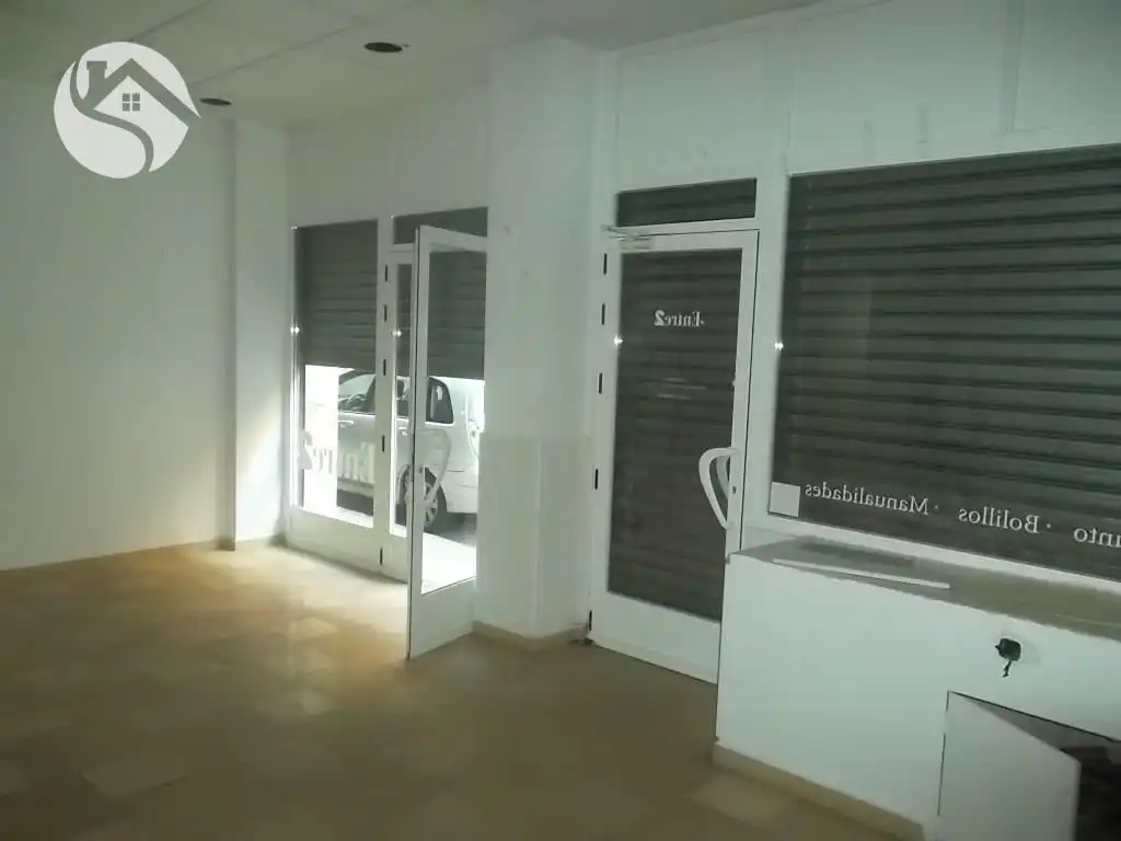 Local comercial en venda a Centro, imagen 2