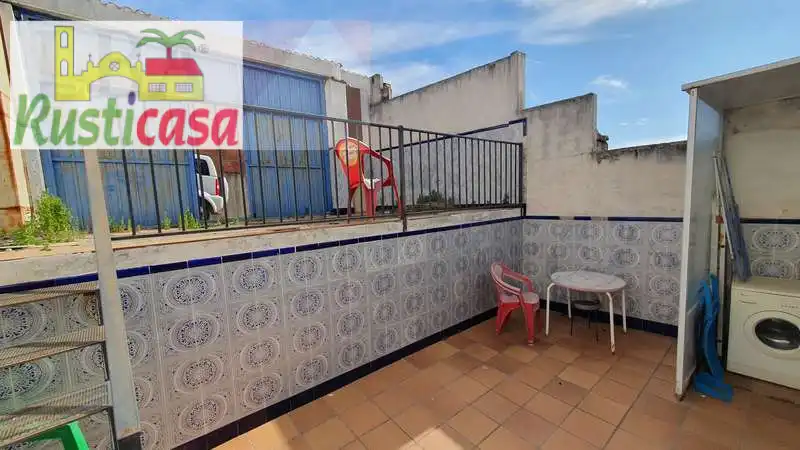 Terrassa de Pis en venda en Baños de la Encina amb Aire condicionat i Moblat