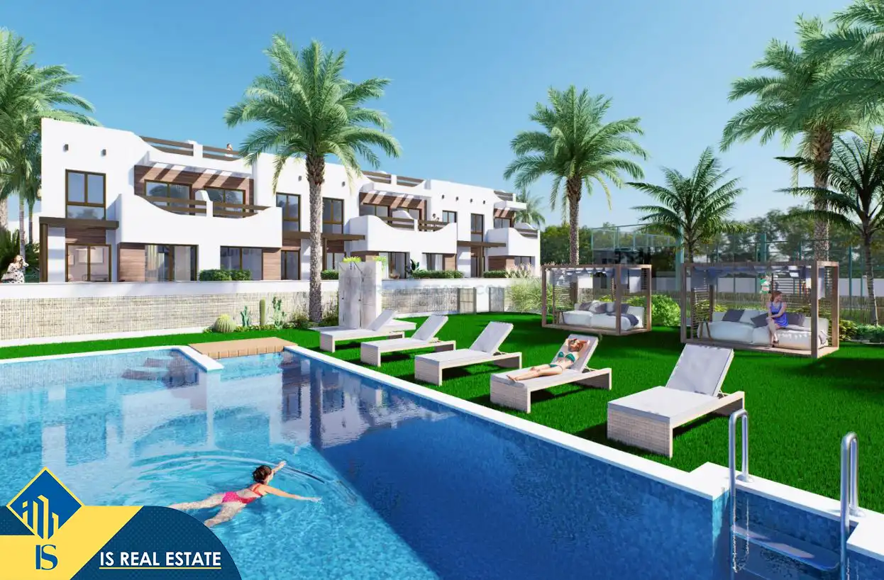 Apartament amb piscina en venda a El Mojón