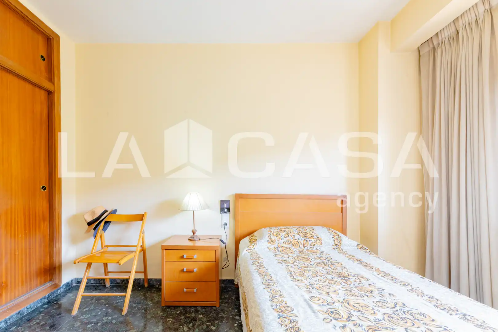 Piso con terraza en venta en Plaça de Fra Lluís Colomer, imagen 10