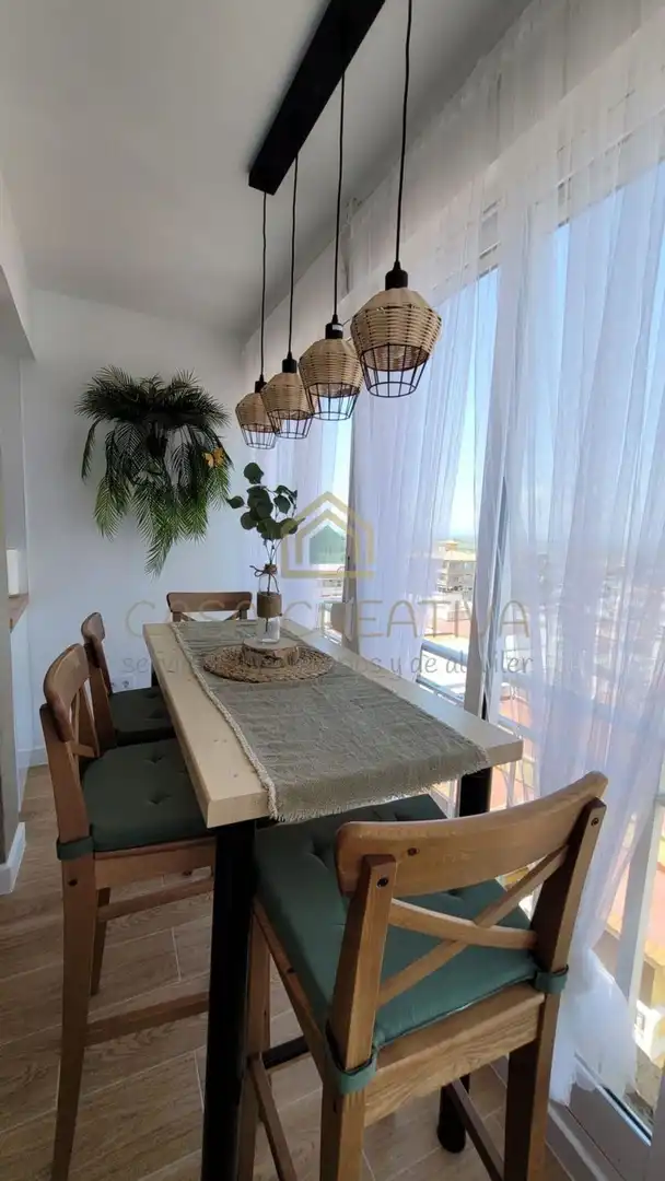 Comedor de Estudio en venta en Sueca con Aire acondicionado, Calefacción y Amueblado