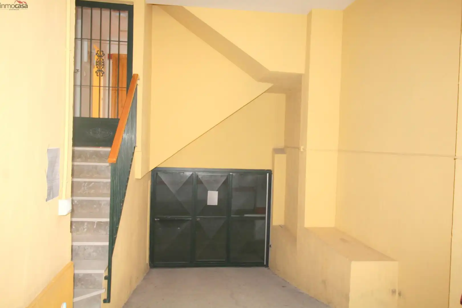 Piso de alquiler en Armilla con Aire acondicionado, Jardín privado y Amueblado