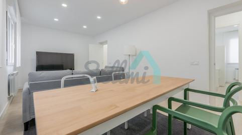 Foto 4 de Planta baja de alquiler en Matilde García del Real, Fozaneldi - Tenderina, Asturias