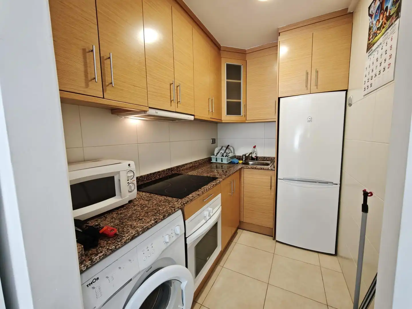 Apartament de lloguer a Glorieta del Reino Unido, Palmeral