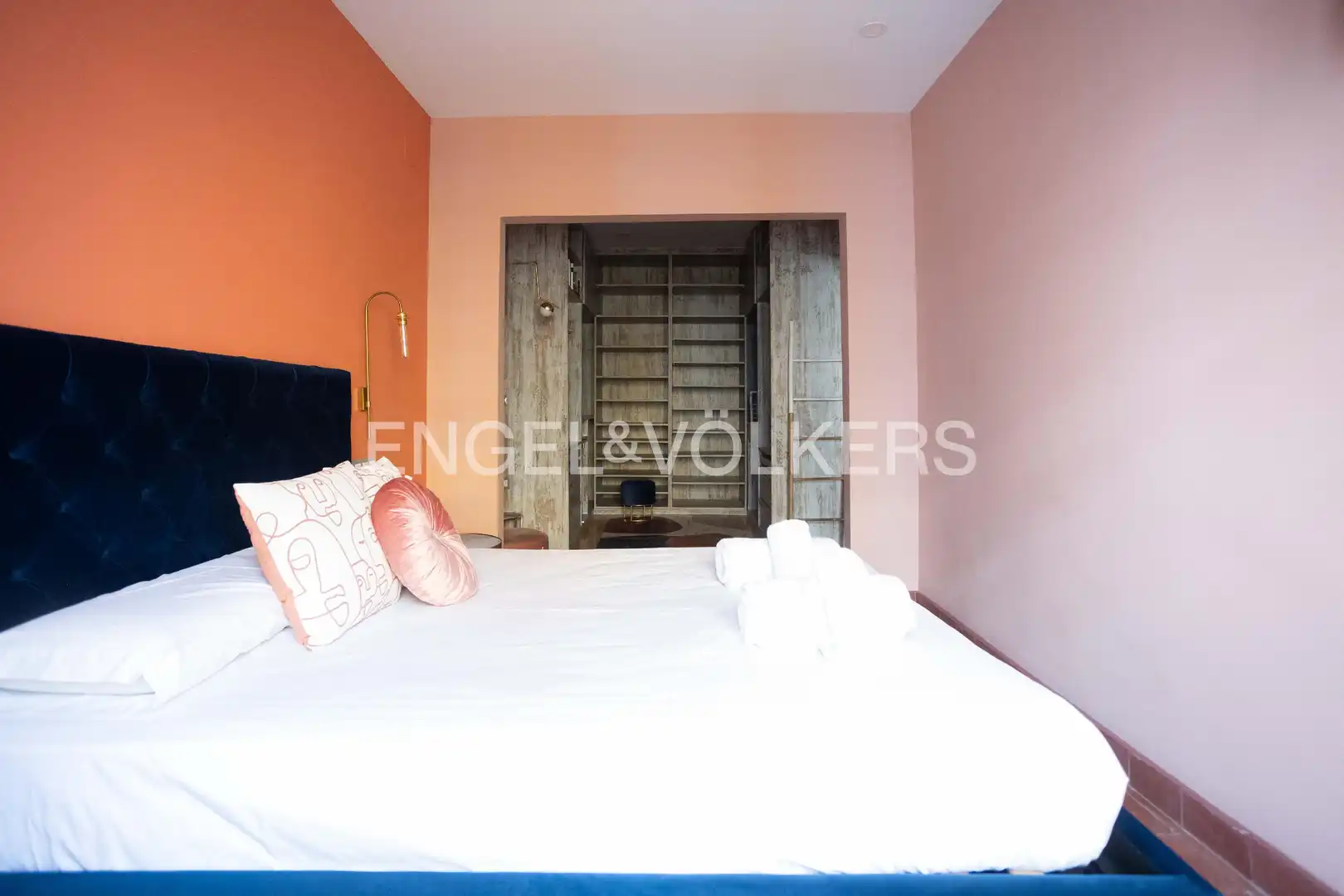 Flat with terrace to rent in Casco Antiguo, imagen 24