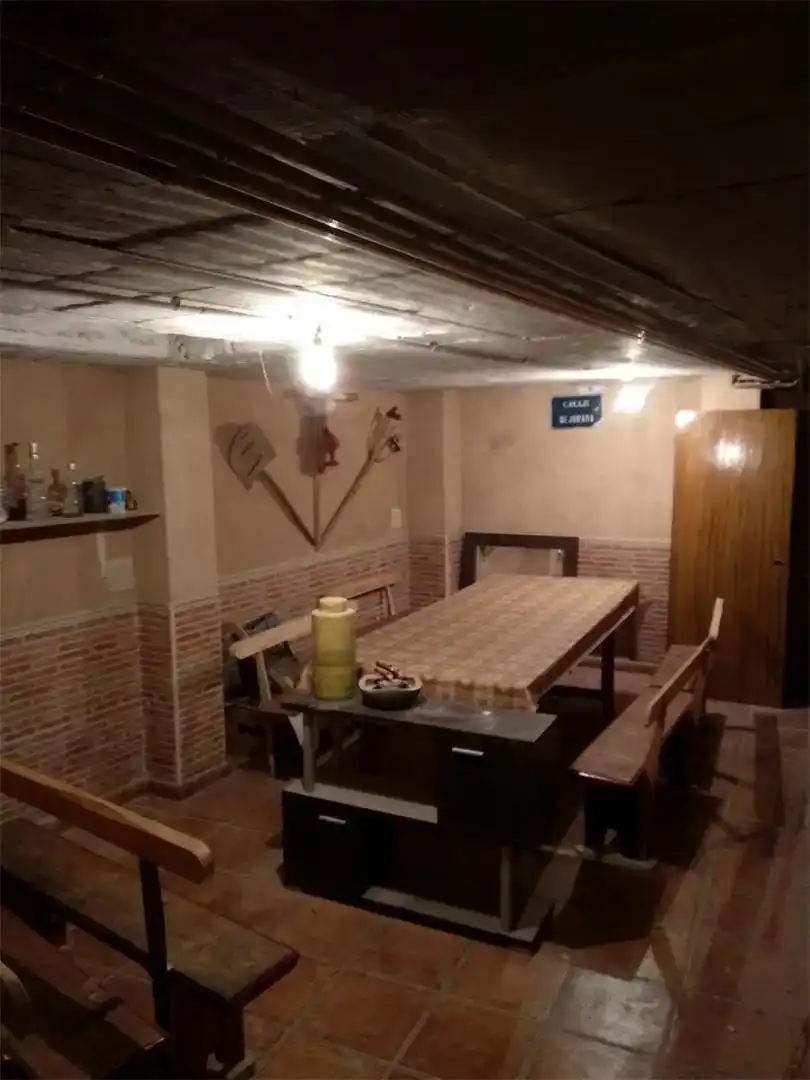 Casa adosada en venta en Dueñas con Parquet, Amueblado y Horno