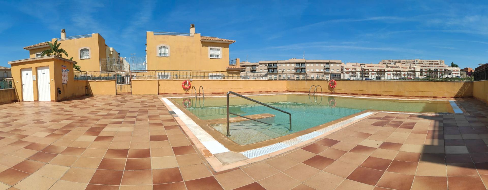 Piscina de Casa adosada en venda en Vera amb Aire condicionat, Calefacció i Terrassa