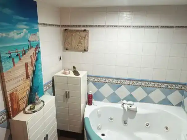 Baño de Piso en venta en Alcalá de Henares con Aire acondicionado, Trastero y Piscina