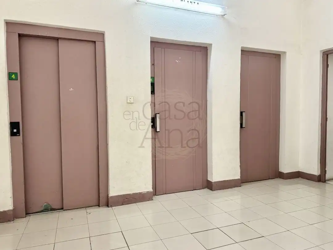 Office space with lift for sale in Nerbioi Kalea, imagen 5