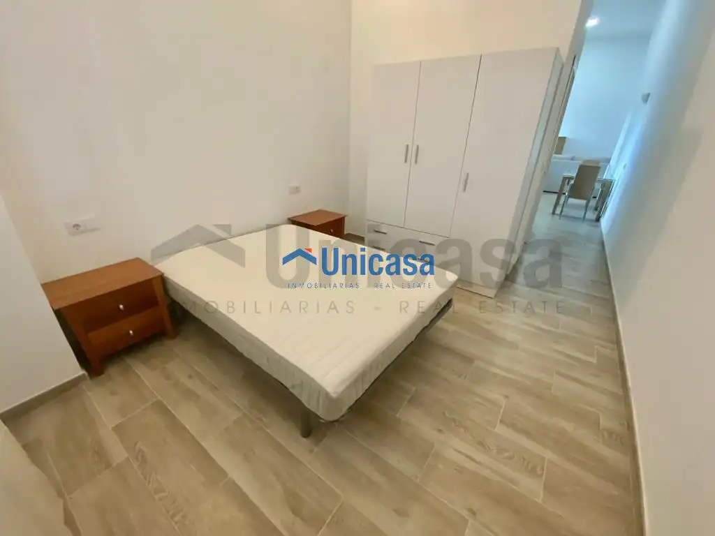 Schlafzimmer von Wohnungen zur Miete in Málaga mit Klimaanlage
