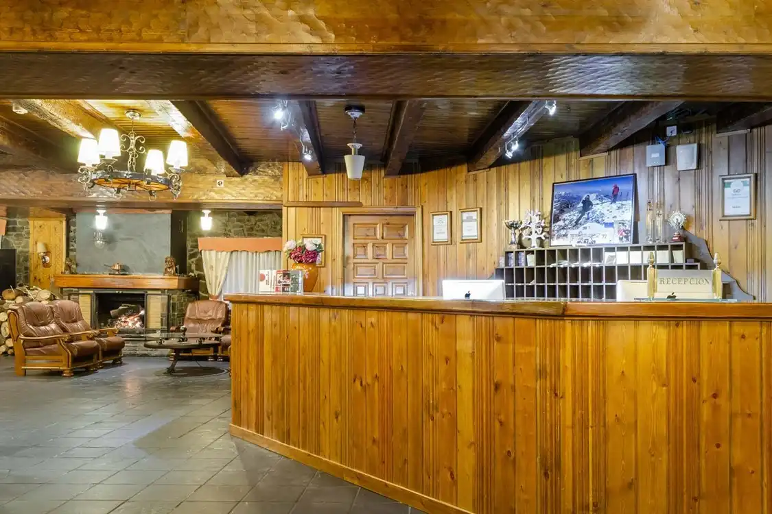 Hotel for sale in Santa Coloma, imagen 8