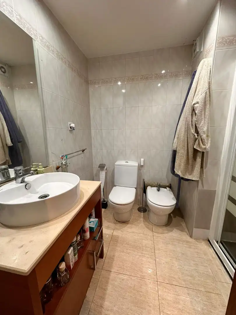 Bathroom of Flat for sale in Sabadell  with Air Conditioner, Heating and Balcony