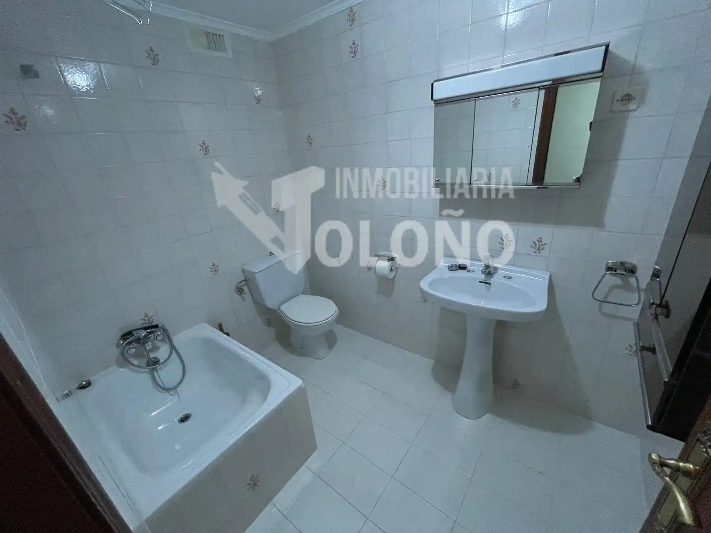 Appartamento con terrazza in vendita a Avenida Bretón de los Herreros 1C, imagen 23