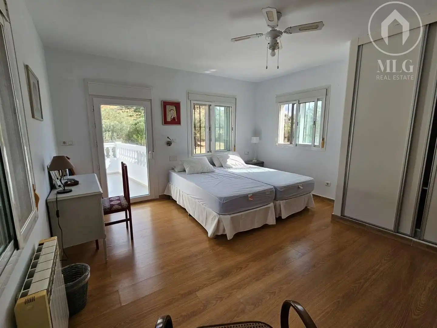 Habitación de Casa o chalet en venta en Alfarnatejo con Calefacción, Terraza y Trastero