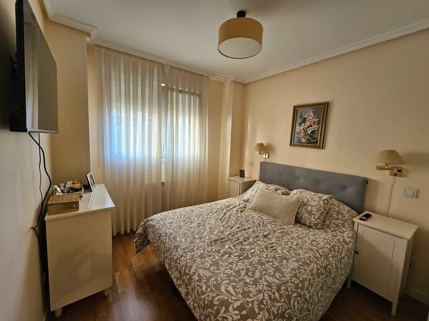 Bedroom of Flat for sale in Madrid  with Air Conditioner, Heating and Storage room