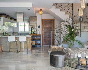 Kitchen of House or chalet for sale in Marbella  with Air Conditioner, Private garden and Terrace