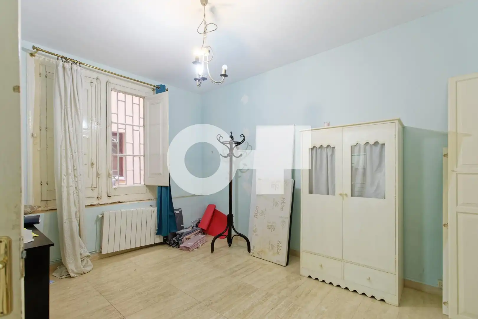 Dormitori de Apartament en venda en Barcelona amb Terrassa, Moblat i Balcó