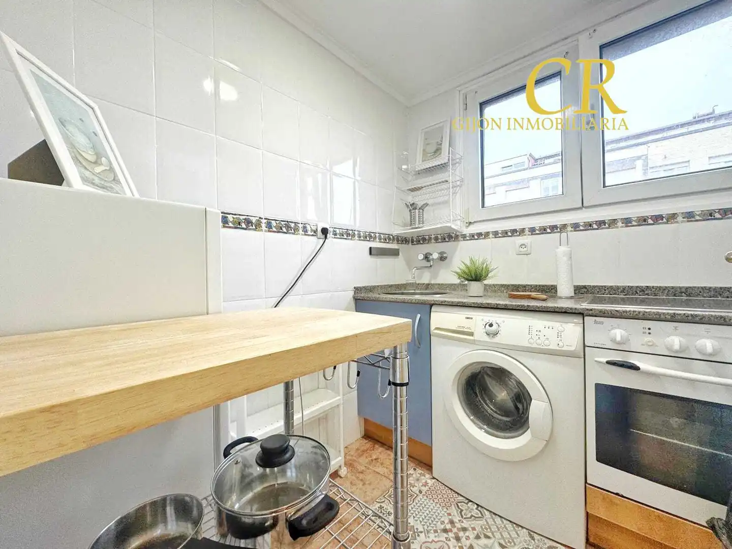 Cocina de Ático en venta en Gijón  con Calefacción, Amueblado y Horno