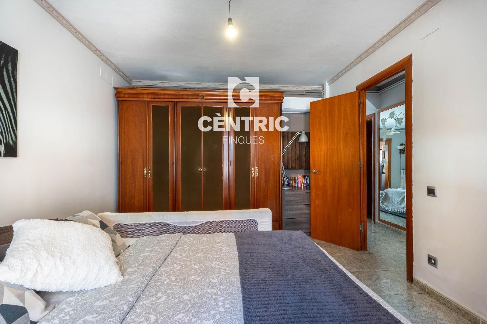 Dormitori de Casa o xalet en venda en Terrassa amb Aire condicionat, Calefacció i Terrassa