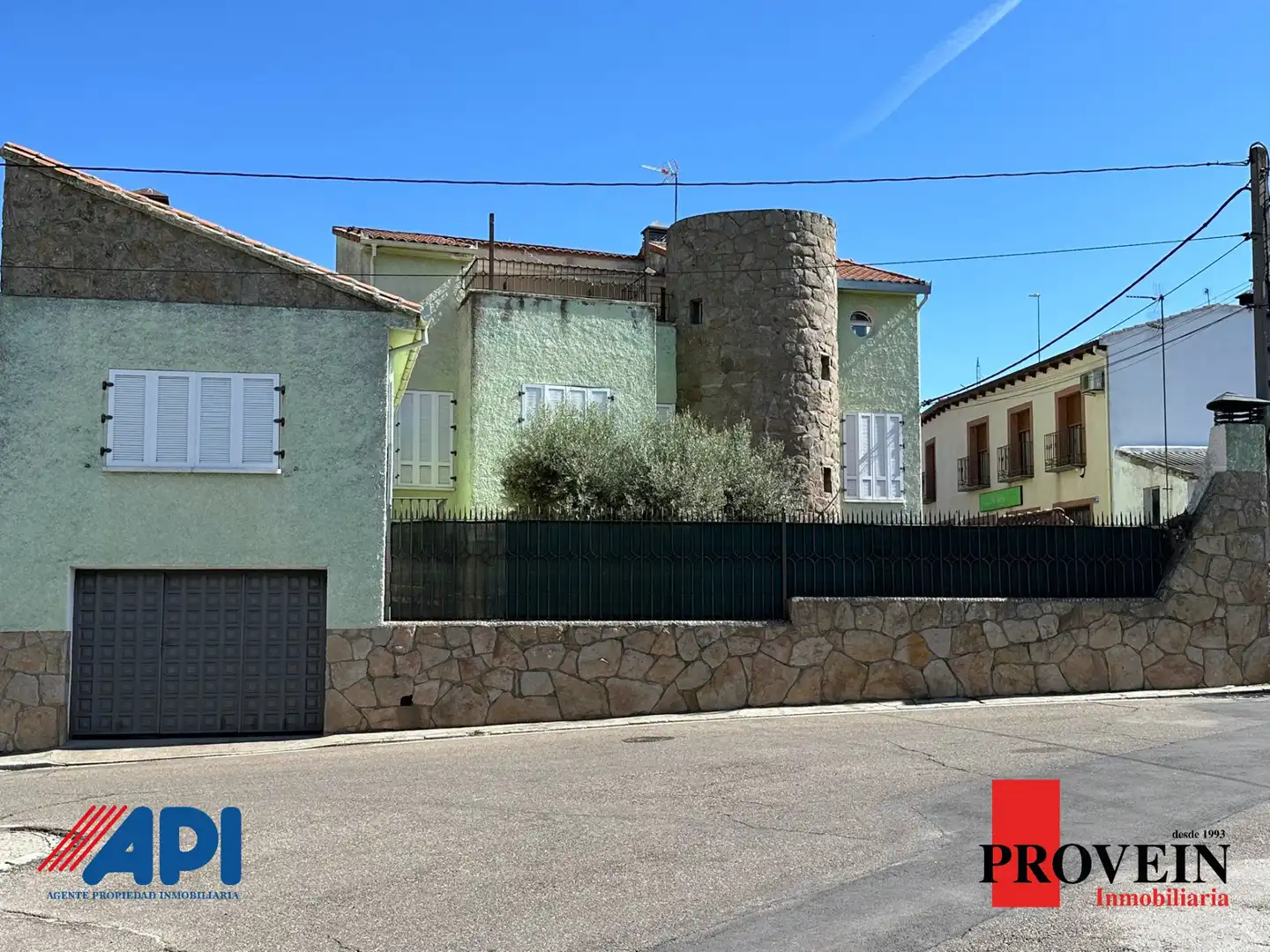 Exterior view of Houses for sale in Santa Cruz del Retamar  with Heating, Private garden and Parquet flooring