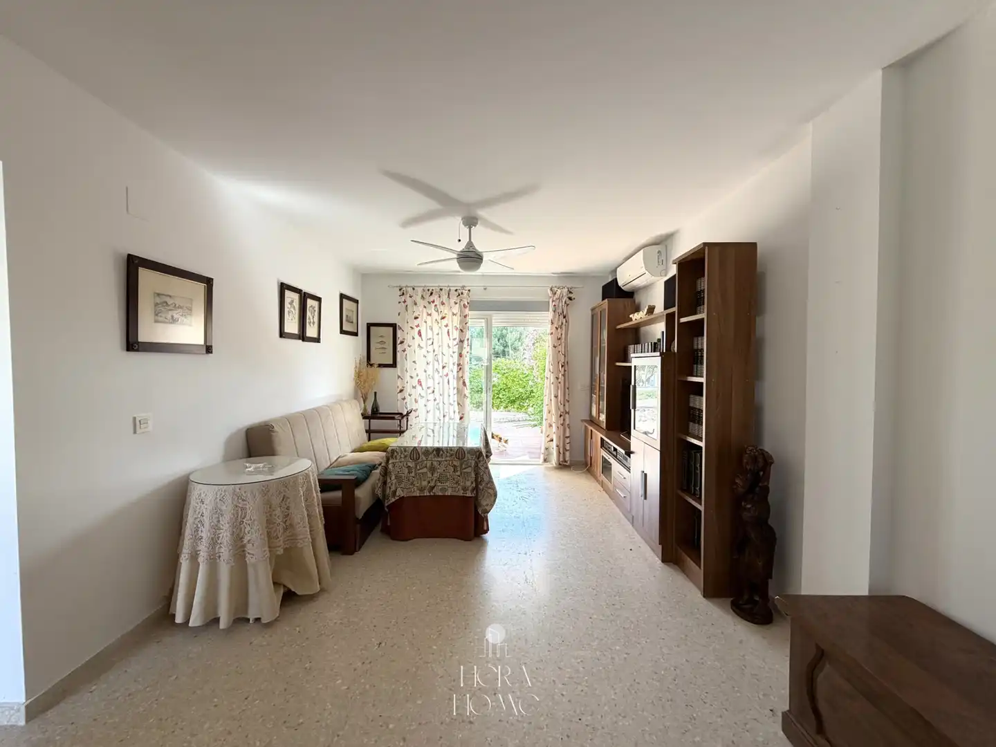 Habitación de Casa adosada en venta en Pizarra con Jardín privado y Amueblado