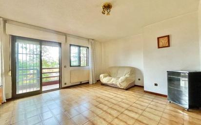 Living room of Flat for sale in  Madrid Capital  with Terrace