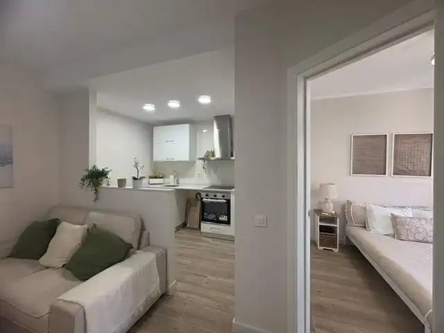 Bedroom of Flat for sale in Barcelona