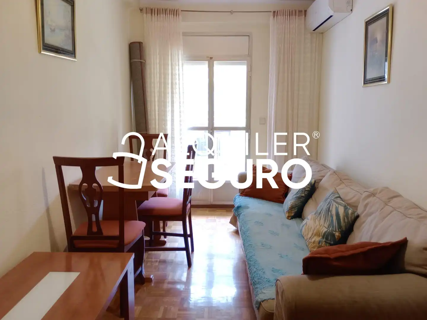 Dormitori de Pis de lloguer en  Madrid Capital amb Aire condicionat, Calefacció i Terrassa