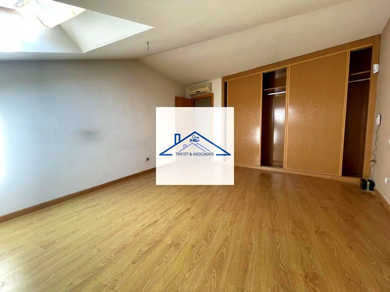 Flat for sale in Bargas  with Heating