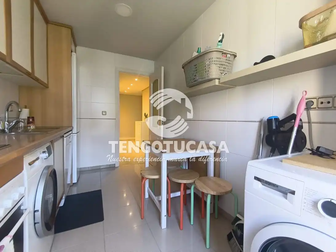 Kitchen of Flat for rent in Madrid  with Air Conditioner, Heating and Terrace