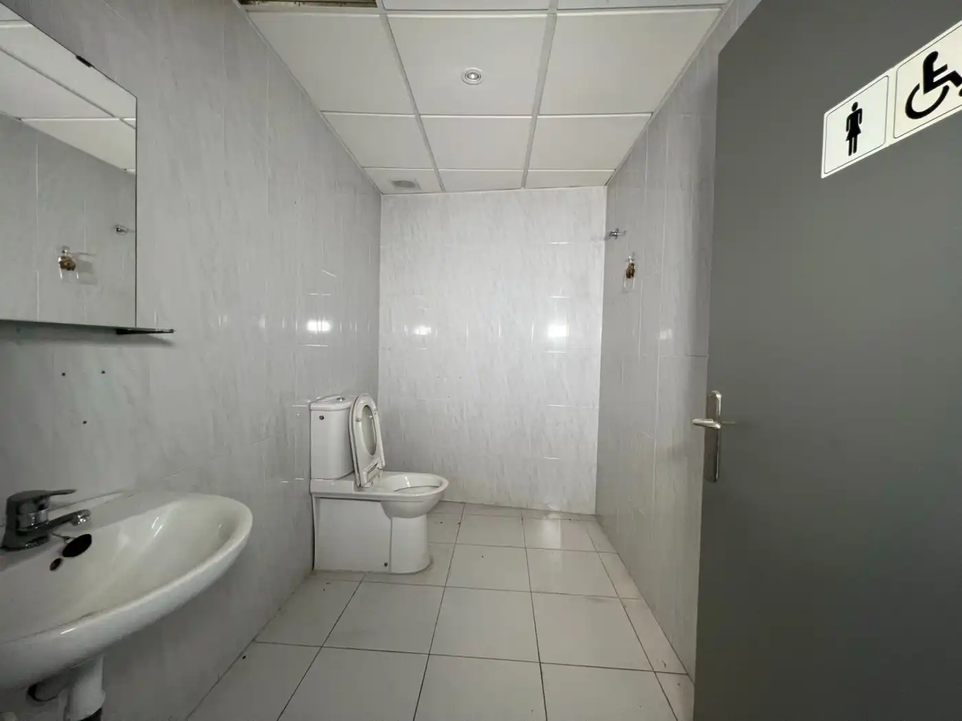 Business premises to rent in Elche ciudad, imagen 13