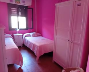 Bedroom of Flat for sale in Cuzcurrita de Río Tirón  with Heating, Terrace and Community pool