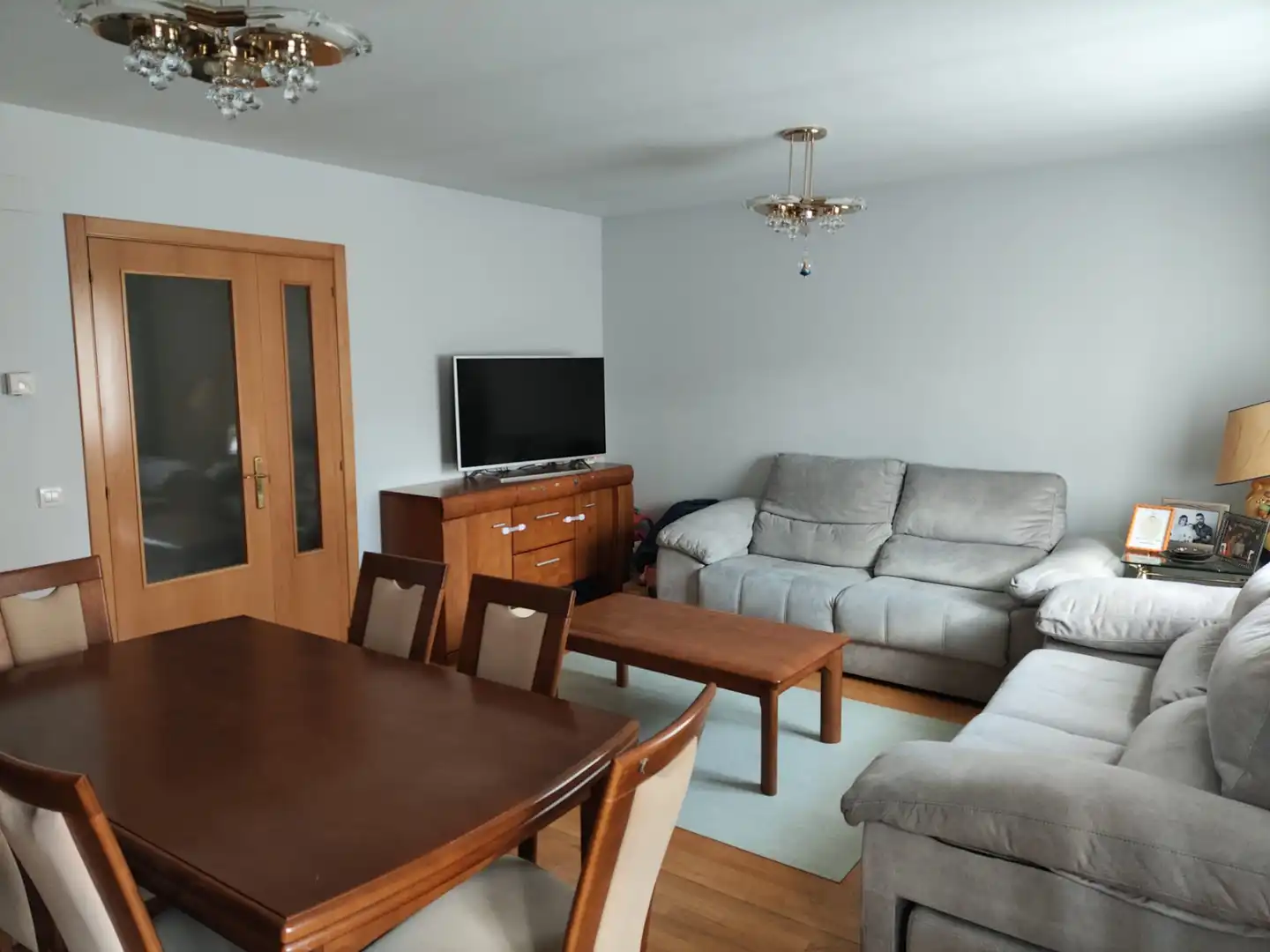 Sala de estar de Piso en venta en Peñafiel con Calefacción, Parquet y Terraza