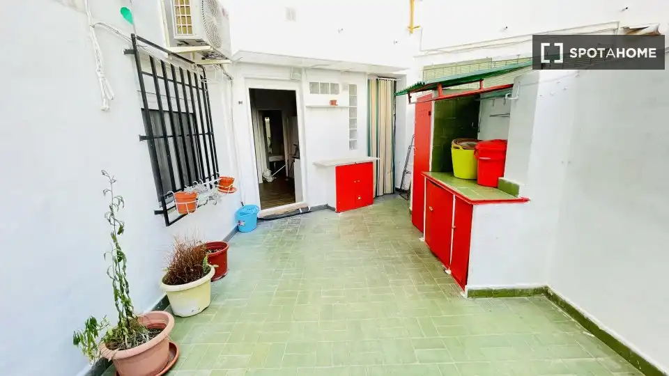 Terrace of Flat for rent in Valencia  with Air Conditioner, Heating and Furnished