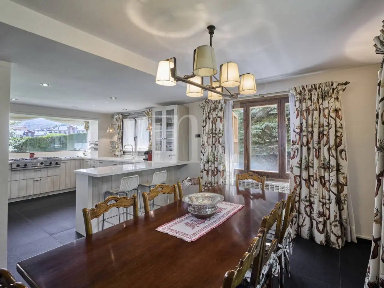 Dining room of Houses for sale in Alp  with Heating and Parquet flooring