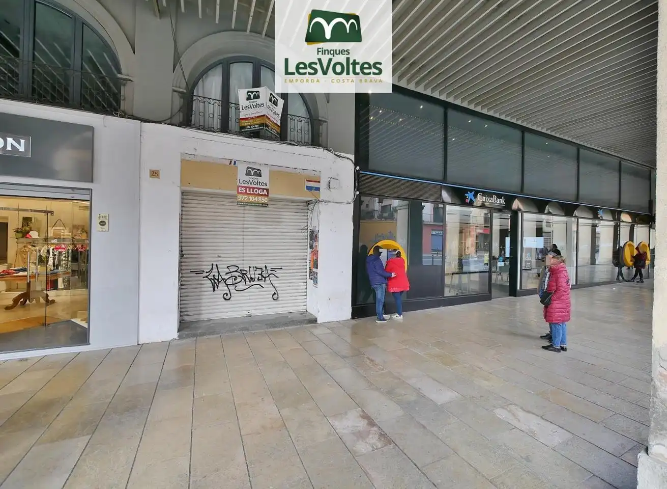 Local commercial à louer à De Les Voltes