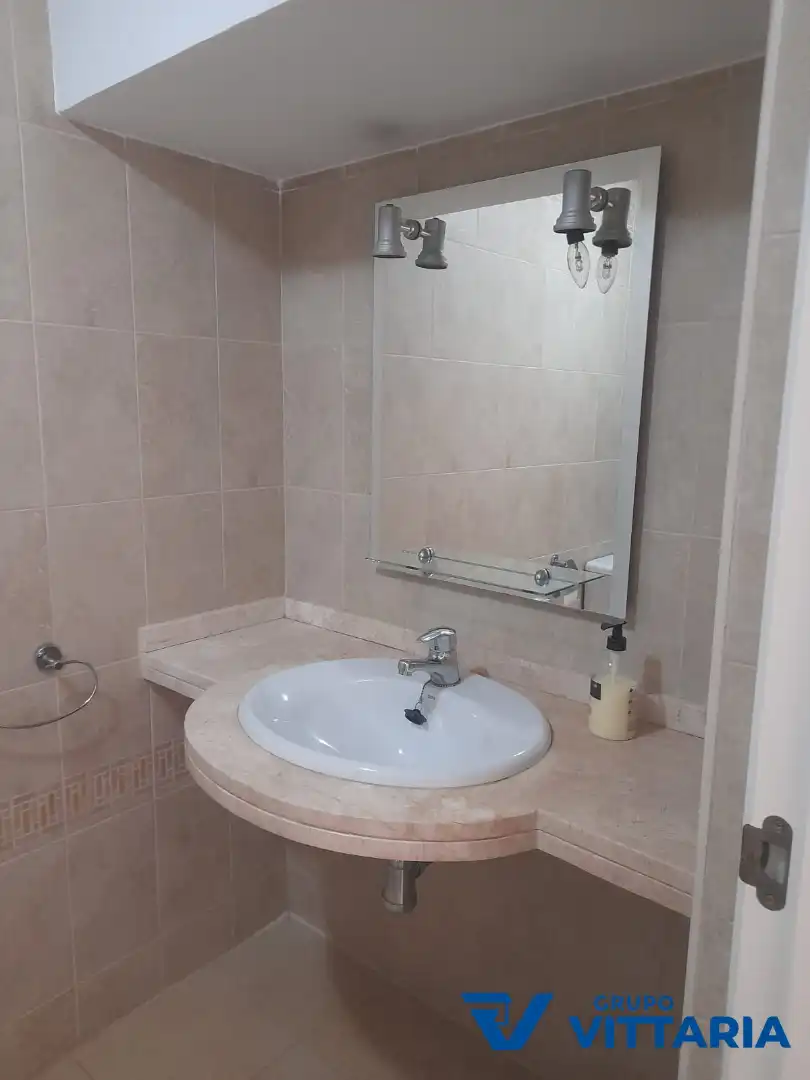 Flat with lift for sale in Avenida de la Envía, imagen 9