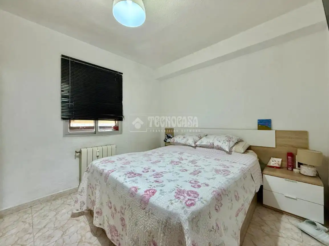 Habitación de Piso en venta en Alcalá de Henares con Calefacción y Terraza