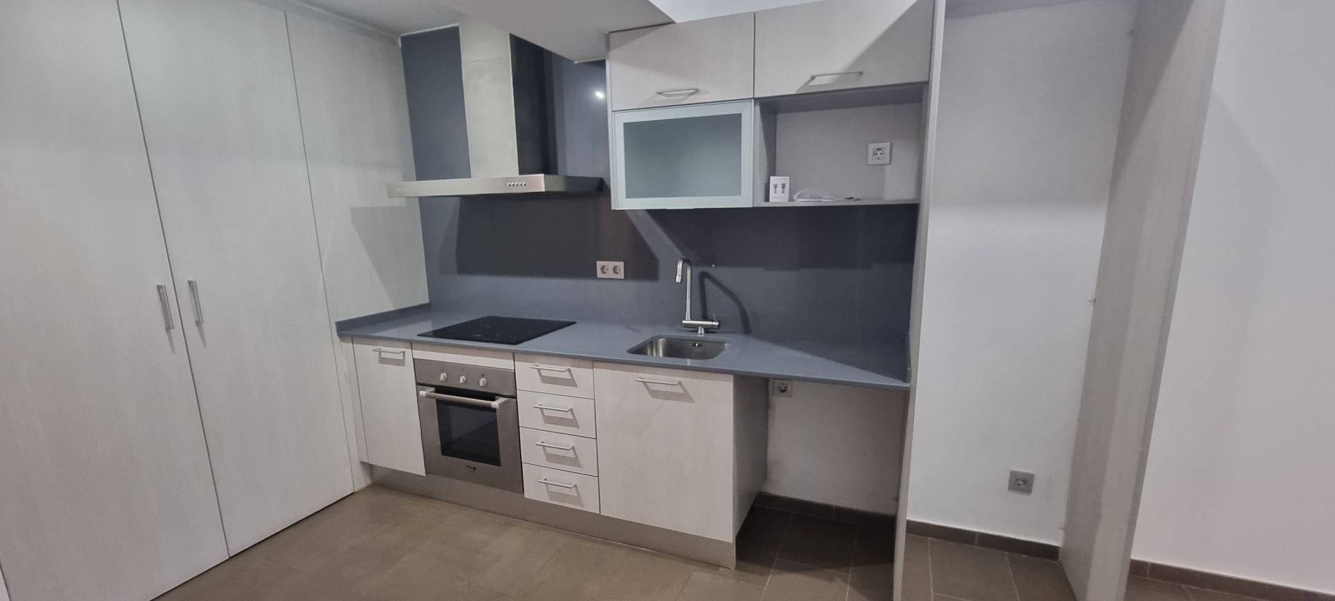 Kitchen of Flat for sale in Terrassa  with Air Conditioner and Heating