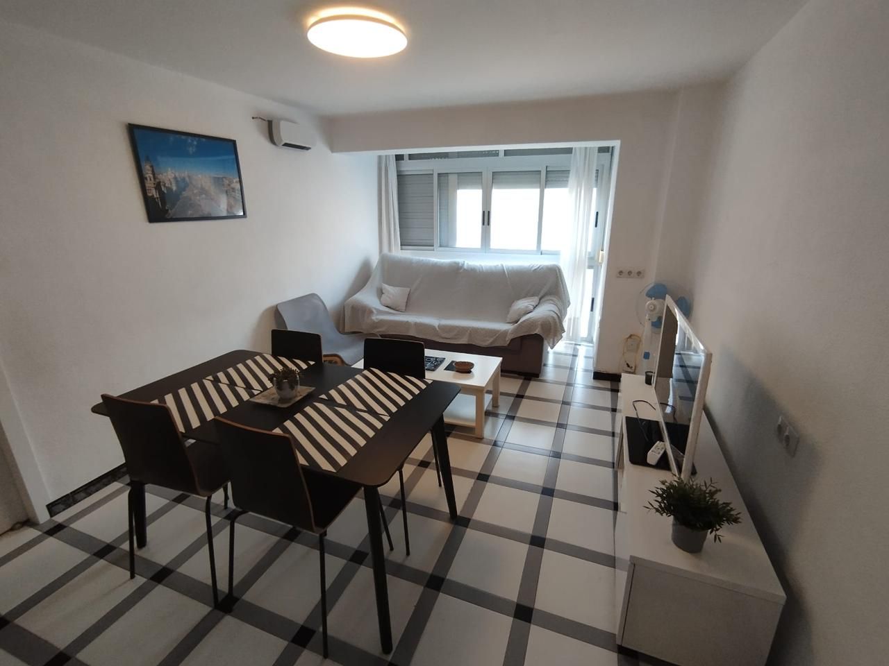 Flat to rent in Carrer d'Antoni Joan, El Cabanyal - El Canyamelar