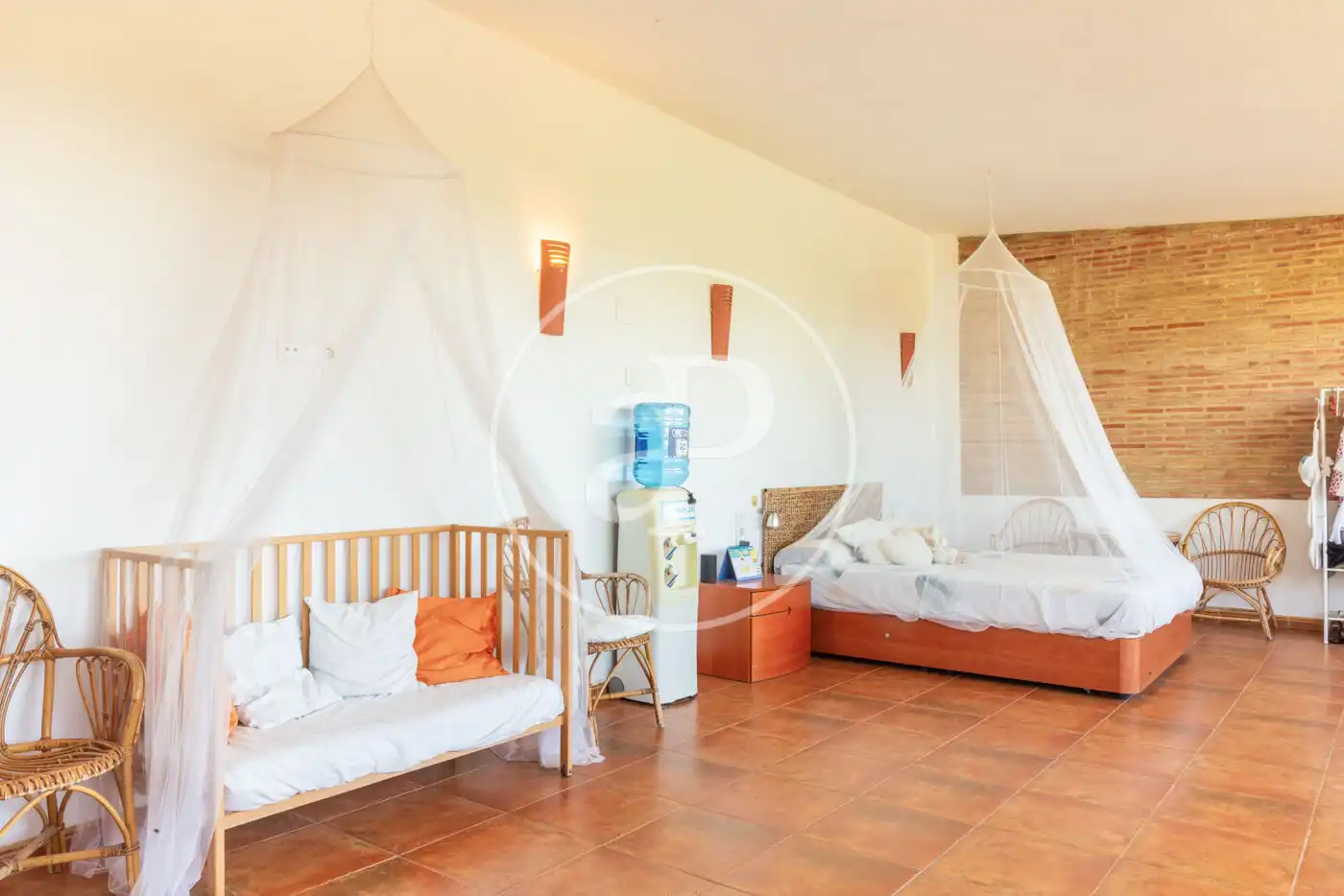 Dormitori de Casa o xalet en venda en Riba-roja de Túria amb Calefacció, Jardí privat i Terrassa