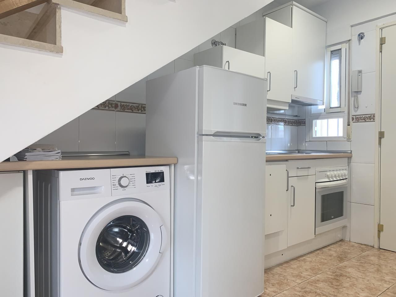 Kitchen of Duplex to rent in Cobeña  with Air Conditioner, Heating and Furnished
