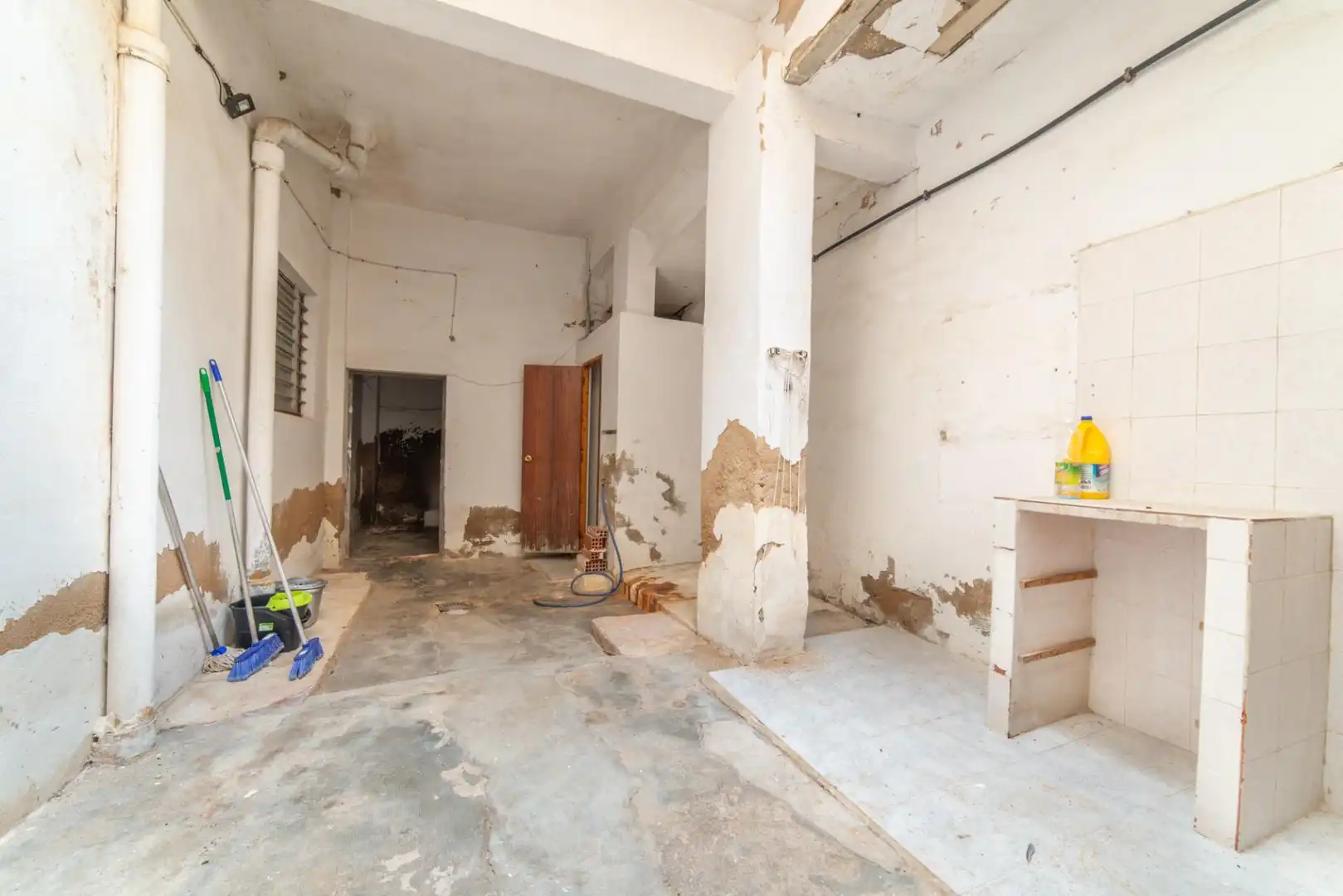 Local en venta en Santiago de la Ribera