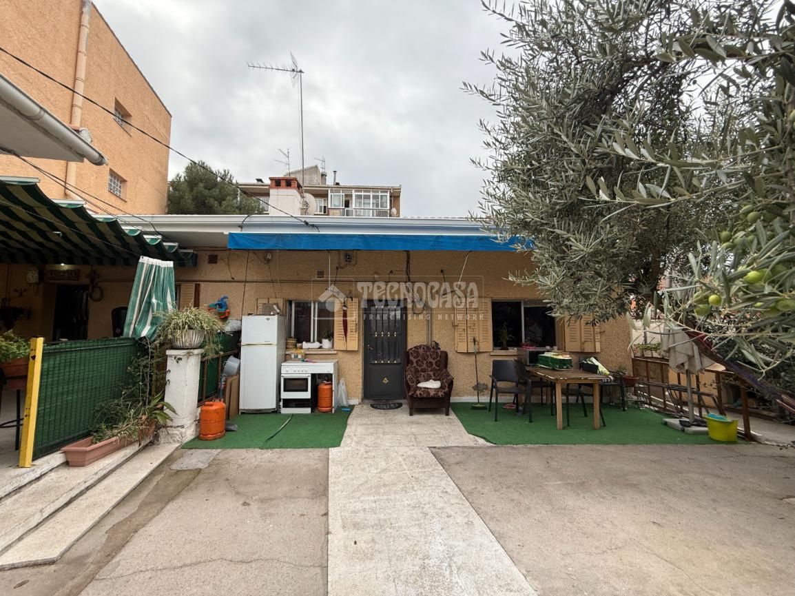 Casa adosada en venta en Carlos Ruiz