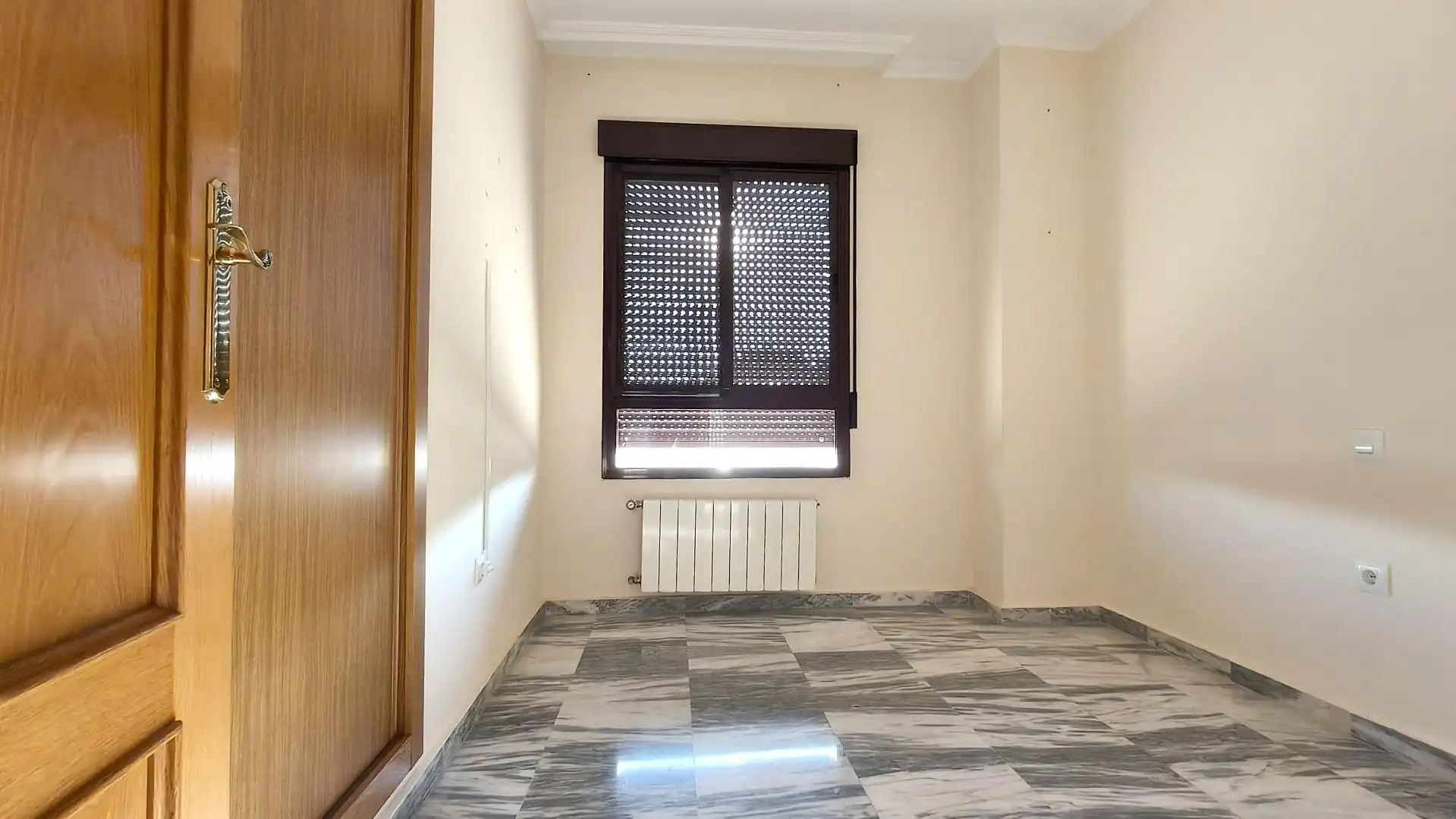 Piso con ascensor en alquiler en Calle hierbabuena la, imagen 7
