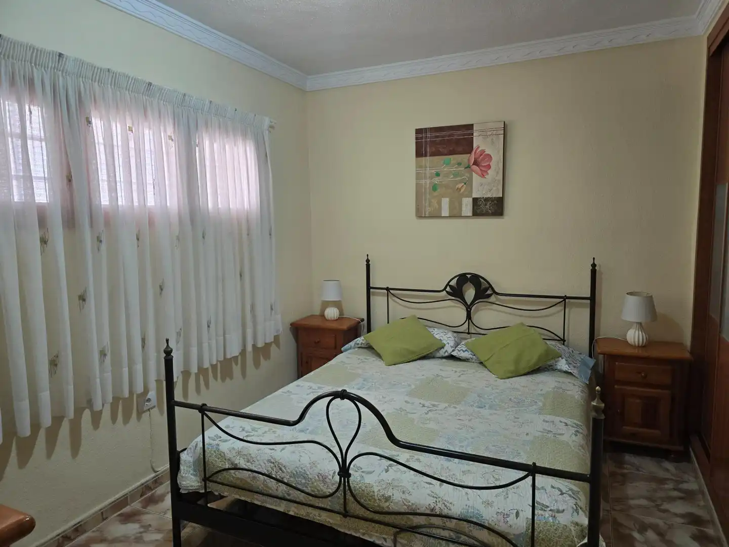 Dormitori de Apartament de lloguer en San Bartolomé de Tirajana amb Moblat i Piscina comunitària